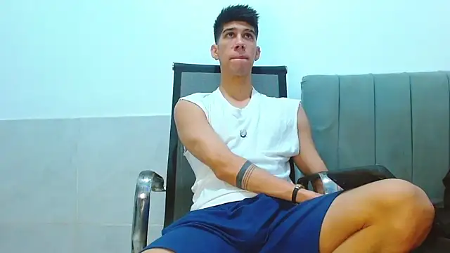 Snapshot of jhony-sex chatting on 06-17-26, 10:50 jhony-sex online show from 06-17-26, 10:50