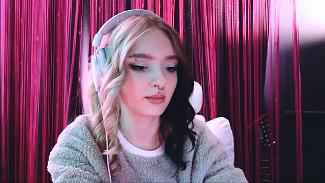 Avi Nile online show from 03-11-25, 05:49