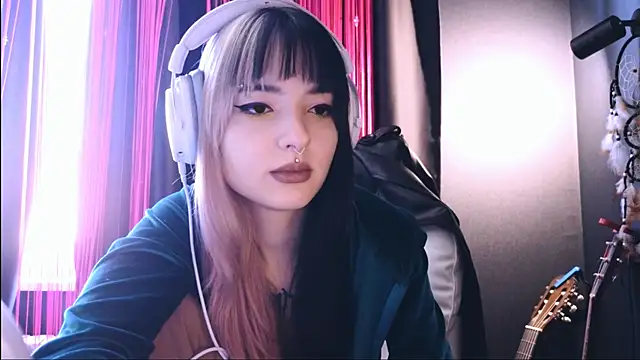 Avi Nile online show from 09-16-25, 04:24