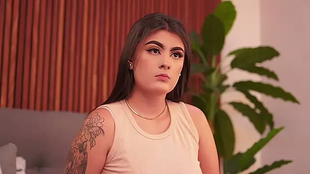 IrisBaker online show from 02-06-25, 10:21