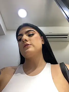 IrisBaker online show from 10-22-25, 09:14