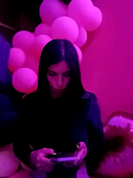 Chicavixy online show from 11-16-25, 11:32