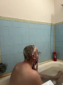 Huncutkuki online show from 01-17-25, 04:36