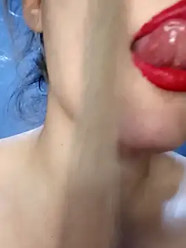 Snapshot of afrodizyak chatting on 02-28-25, 10:17 afrodizyak online show from 02-28-25, 10:17