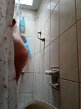 Elenitacandy online show from 12-22-25, 06:05