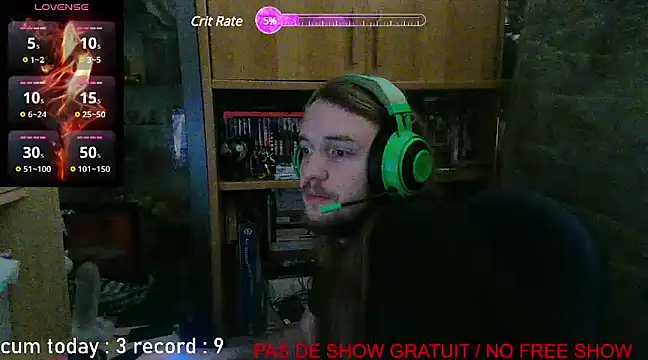 nicolasdumand21 online show from 12-12-24, 09:48