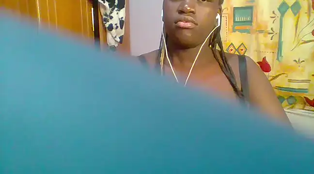 pretty almah online show from 12-05-24, 05:17
