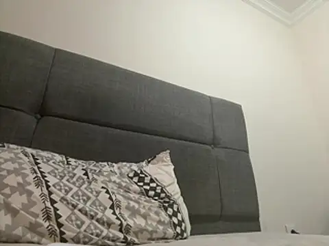 laynufff online show from 04-08-26, 07:30