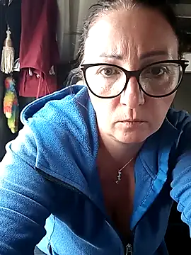 cuplubijoanna online show from 11-22-25, 03:00