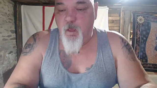 Snapshot of Newfiesausage1972 chatting on 04-19-26, 11:31 Newfiesausage1972 online show from 04-19-26, 11:31