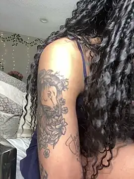 Shuggabutt online show from 02-20-26, 04:40