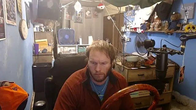 Snapshot of long_thinmint86 chatting on 02-17-25, 02:15 long thinmint86 online show from 02-17-25, 02:15