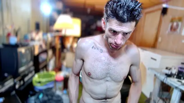 Snapshot of savageconfidence chatting on 09-13-25, 05:18 savageconfidence online show from 09-13-25, 05:18