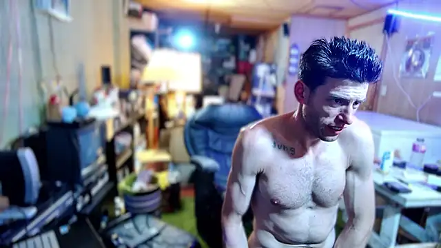 Snapshot of savageconfidence chatting on 10-03-25, 08:33 savageconfidence online show from 10-03-25, 08:33