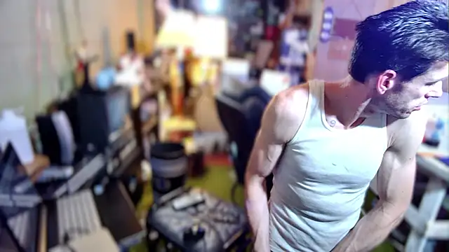 Snapshot of savageconfidence chatting on 10-08-25, 08:45 savageconfidence online show from 10-08-25, 08:45