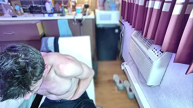 Snapshot of savageconfidence chatting on 10-31-25, 07:53 savageconfidence online show from 10-31-25, 07:53