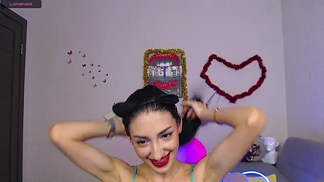 Snapshot of Lina_Robbins chatting on 01-03-25, 04:22 Lina Robbins online show from 01-03-25, 04:22