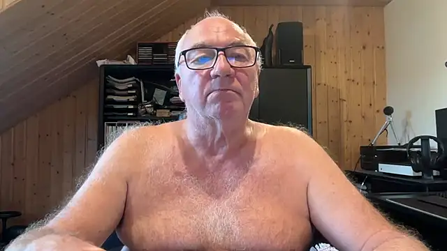 biggandybig online show from 09-25-25, 01:59