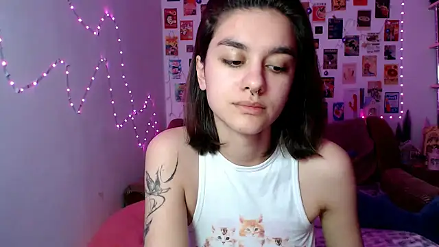 Celine Dionn online show from 12-15-24, 04:04