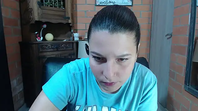 alexia 87 online show from 11-27-25, 01:40