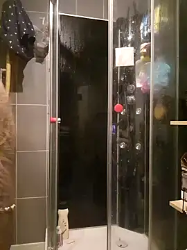 RomWoolf online show from 01-11-25, 04:48