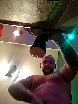 RomWoolf online show from 02-24-25, 10:25