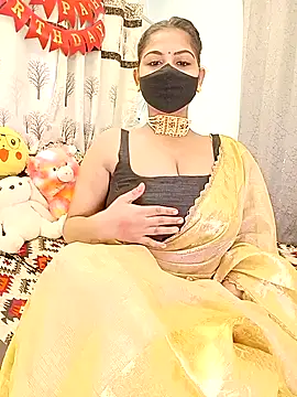 Divya girl online show from 10-10-25, 09:19
