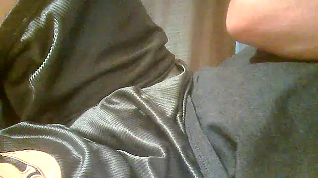 Snapshot of nuttinbuttcock69 chatting on 06-03-26, 05:07 nuttinbuttcock69 online show from 06-03-26, 05:07