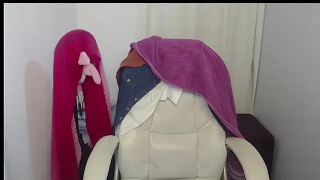 paiper halliwey online show from 01-25-25, 12:06