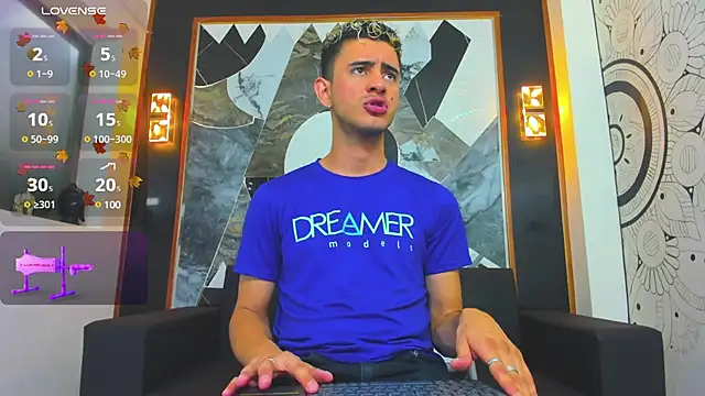 Snapshot of kai_borman chatting on 02-23-25, 12:37 kai borman online show from 02-23-25, 12:37