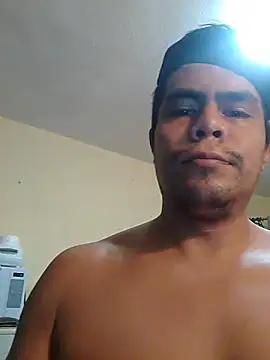 Snapshot of lozter345 chatting on 05-08-26, 10:04 lozter345 online show from 05-08-26, 10:04