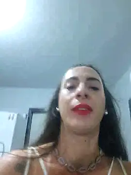 Snapshot of Brunna_Ella chatting on 11-17-25, 04:57 Brunna Ella online show from 11-17-25, 04:57