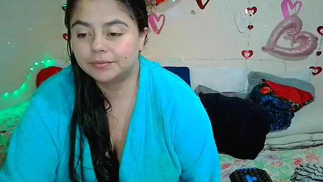 Snapshot of celestehot707rs chatting on 07-09-26, 06:45 celestehot707rs online show from 07-09-26, 06:45