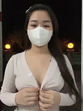 BabyThree  online show from 01-28-25, 02:21