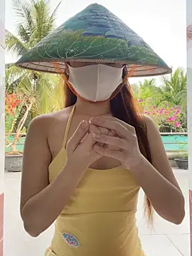 BabyThree  online show from 02-24-26, 09:07