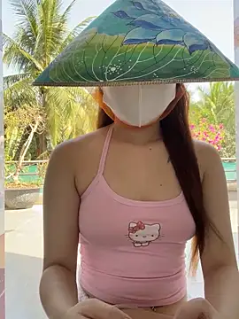 BabyThree  online show from 03-08-26, 07:34