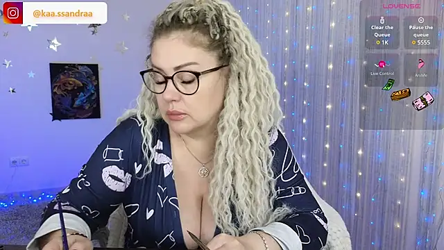 Snapshot of misskaassandraa chatting on 12-22-24, 12:49 misskaassandraa online show from 12-22-24, 12:49