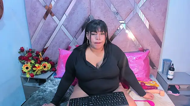 chanel hot 001 online show from 03-04-25, 03:33