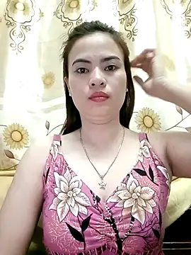 NgocQuyen2K online show from 02-17-25, 10:14