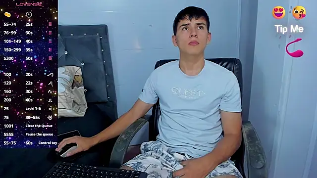 Jacobb Lee online show from 11-18-25, 08:02