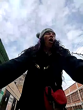 Snapshot of rebekka_simpson chatting on 11-06-25, 11:55 rebekka simpson online show from 11-06-25, 11:55