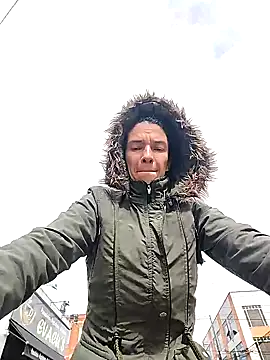 rebekka simpson online show from 11-24-25, 01:22