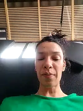 rebekka simpson online show from 04-19-26, 07:27