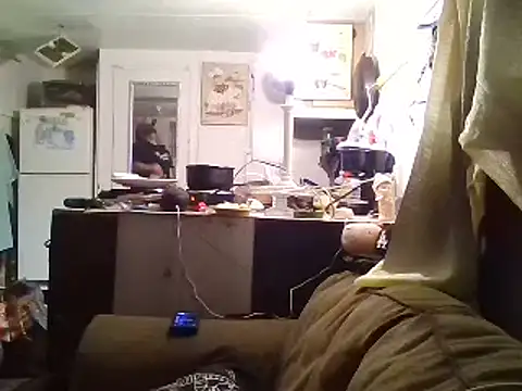 allissonw13 online show from 01-24-25, 09:06