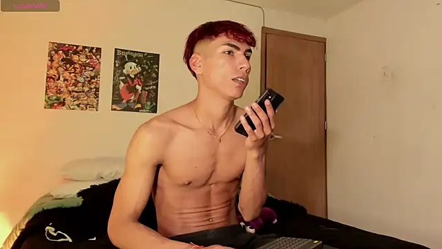 Snapshot of Teo_skinny chatting on 10-18-25, 07:14 Teo skinny online show from 10-18-25, 07:14