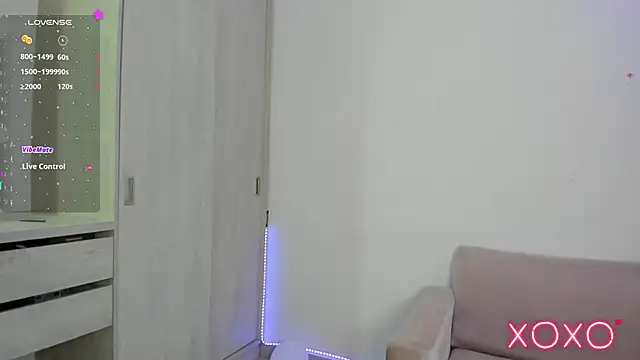 Lilacutte  online show from 01-15-26, 11:37