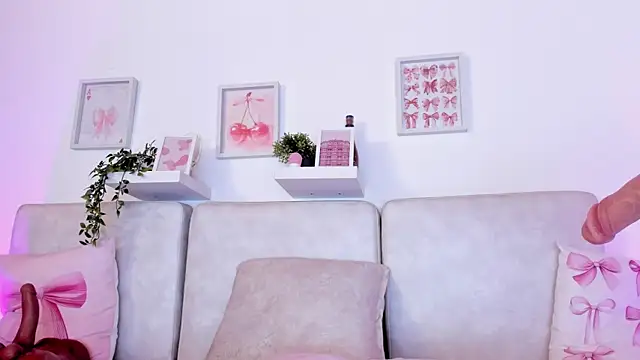 Malka Burning online show from 10-18-25, 08:09