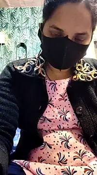 Snapshot of Hot-rubina chatting on 01-20-25, 04:21 Hot-rubina online show from 01-20-25, 04:21