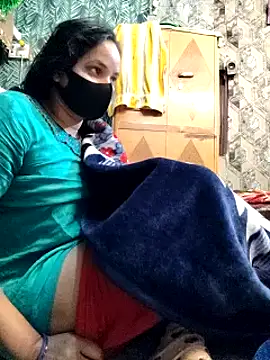 Snapshot of Hot-rubina chatting on 01-24-25, 08:55 Hot-rubina online show from 01-24-25, 08:55