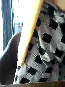 Snapshot of Hot-rubina chatting on 03-14-25, 11:22 Hot-rubina online show from 03-14-25, 11:22